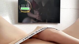 I checked my load while doing the no cum challenge, damn!