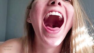 Spit from my mouth - a tour of my drooly mouth