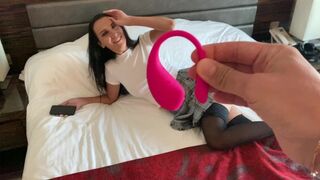 The guy controls my orgasm using the Lovense Lush toy in a steamy session
