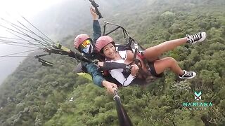 Paragliding with stunning Latina Mariana Martix and her squirt