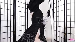 An oily and slutty 2B android exam by exploring her holes - CUT version