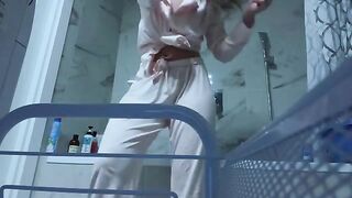 The girl loves to masturbate her pussy in the bathroom, alone