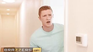 Mellanie Monroe stuck laundry, her stepson helped