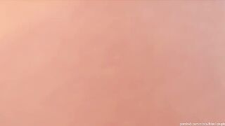 The guy’s cock is too small for the fit girl’s pussy