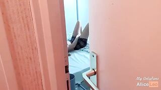 I’m watching my stepsister masturbating and I offered her my cock, she accepted!
