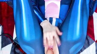 Ochako Uraraka's cosplay sex with a big toy is amazing