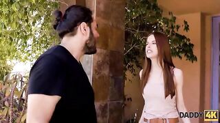 A quarrel with her boyfriend made the girl call a handsome stranger Daddy4K