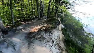 A Chihuahua VLOG about a walk around Gdynia Orłowo with some daring action