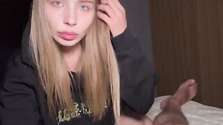 Ladies can also be hookers. Meet the hot Californiababe, a true professional