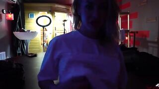 Masturbating while watching actors playing - Wet Kelly
