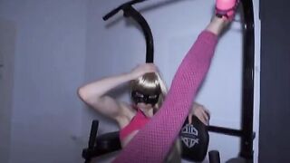 Fitness girl gets her holes gapped by two cocks in a hardcore scene
