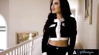 Bella Rolland seduces her girlfriend while her mistress, Bunny Colby, joins in