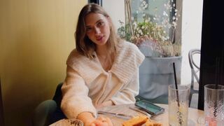 Romantic dinner turned into a passionate fuck session