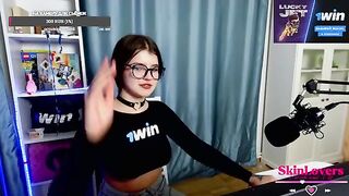 During a stream, I got a girl's chat and she donated herself to me