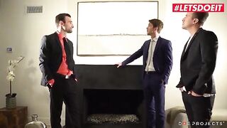 A group sex party at a house with Valentina Nappi and Abella Danger - DOEPROJECTS