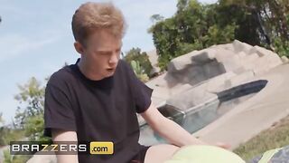 Dee Williams and her stepdaughter Daya Knight shared a guy's big cock