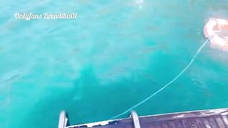 I fucked my big ass Latina girlfriend on a public yacht, it was amazing!