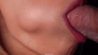 A blonde woman got a messy blowjob after removing the condom