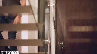 Lauren, an anal-obsessed housewife, craves BBC in this steamy MILFY scene
