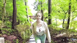 A guy and his girl have crazy sex while hiking in the rain
