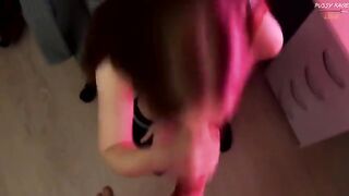 The guy was seduced by the sight of feet in sexy shoes
