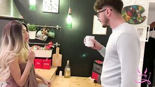 My boyfriend cheated on me, so I fucked my ex in the kitchen