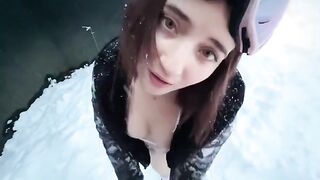 A pretty girl Emma Fiore gets fucked by tourist