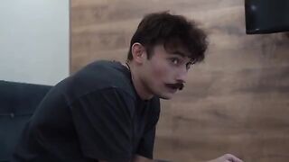 A hot chick called a cleaner to her house for assistance