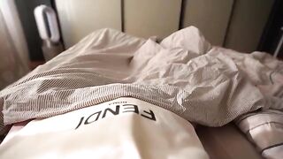The guy gave his stepsister panties and asked her to do the same