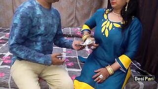 Desi Pari Aunty fucked hard for money with clear Hindi audio