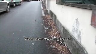 An Italian MILF gets fucked in the ass for 1000€, amazing!