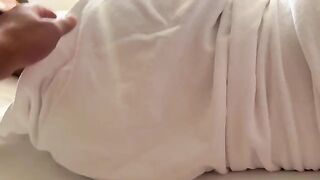 Daddy took his step daughter on vacation and got a single bed on purpose