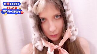 A girl with a small pussy was fucked hard by a guy with a big dick