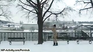 A French student goes out with her boobs and ass in the street