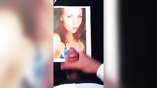 The photo shooting ends with a blowjob for the photographer in this hot vid
