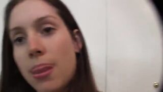 High-quality oral sex on the path, in a beautiful HD home scene