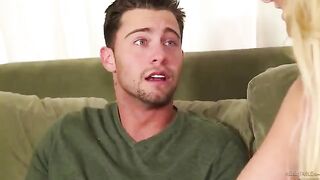 A masseur had sex with a naive blonde at the massage session
