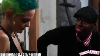 The sexy emo blonde girl fucks deep in her ass