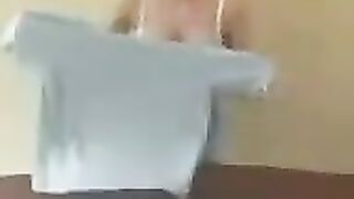 The chick with big milk is giving a master class to do it