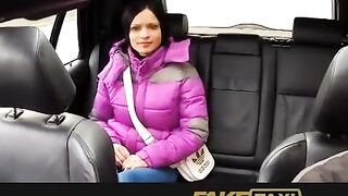 A hot girl is sleeping with her taxi driver in the car