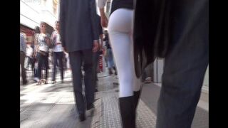 The camera man followed the juicy ass of an Argentine beauty