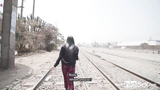Peruvian guy fucked skinny Venezuelan slut near train