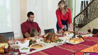 The family dinner turned into a hot FFM threesome