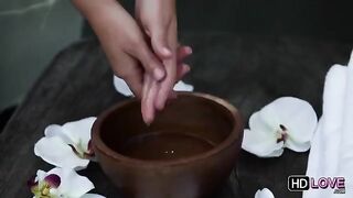 I Had the Most Amazing Erotic Massage from a Friend Ever