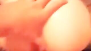 A couple makes home porn, the girl knows how to moan