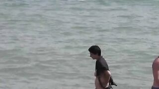 A group of naked girls are having fun in the sea, it’s a wonder to see!