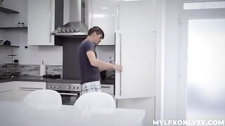 I got horny and had sex with the cute maid in stockings