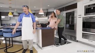 A new neighbor meets a girl and fucks her in the ass