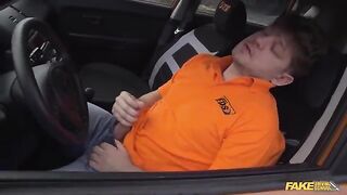 Minet in the car as a revenge for road rage