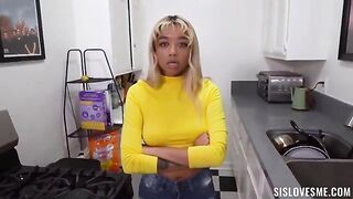Hot Latina girl K-Pop Cutie has sex with her boyfriend